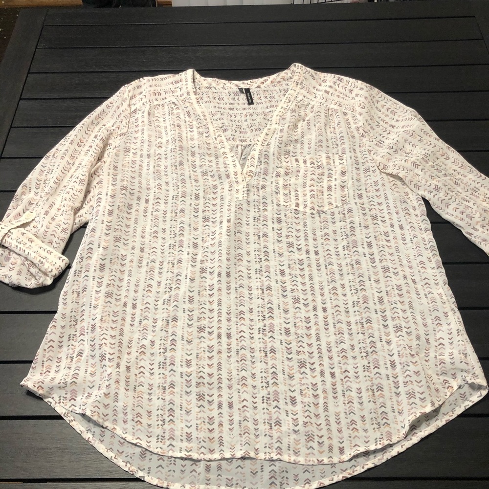 Maurice’s 3/4 sleeve blouse